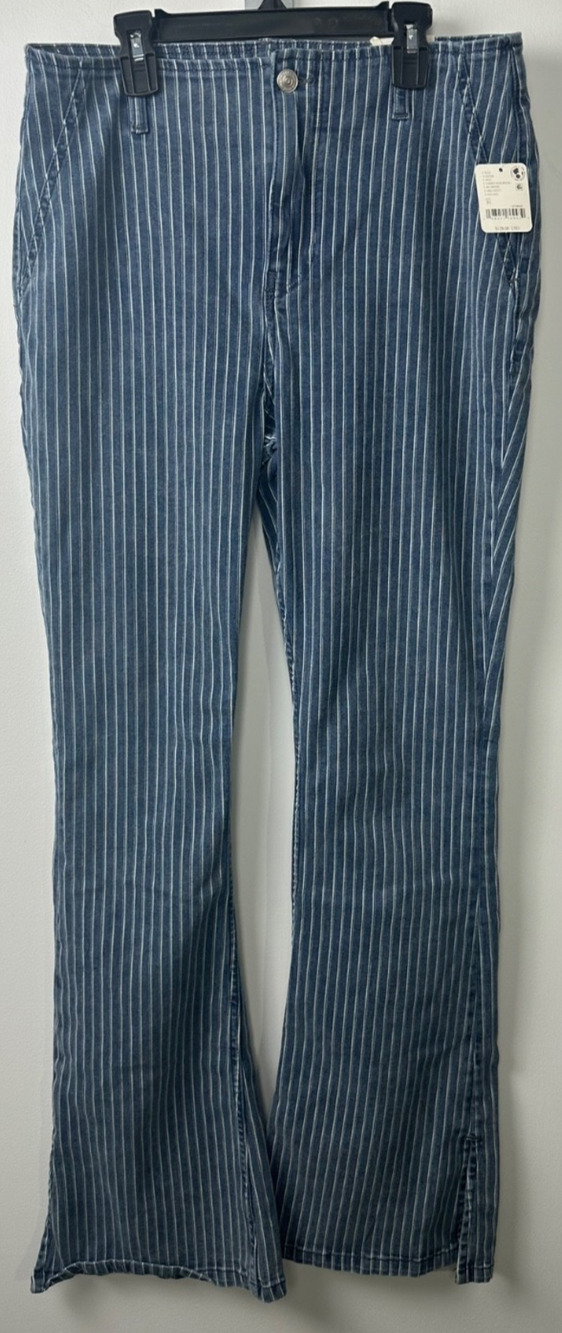NEW We The Free People Level Up Slit Bootcut Jeans Size 31 Blue Striped $128 D45